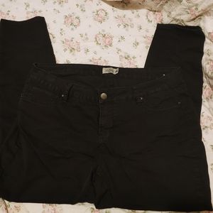 RFM (YMI) 5-pocket skinny jeans (new)